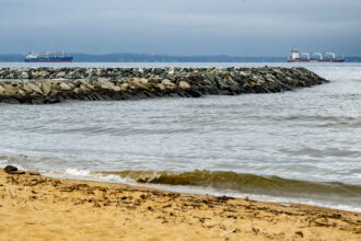 A view of the Chesapeake Bay off Annapolis, Maryland, on March 27. This year’s Chesapeake Bay and Watershed report card ranked the Bay’s overall health at a “C+”—its highest grade in more than 20 years. Credit: Jim Watson/AFP via Getty Images