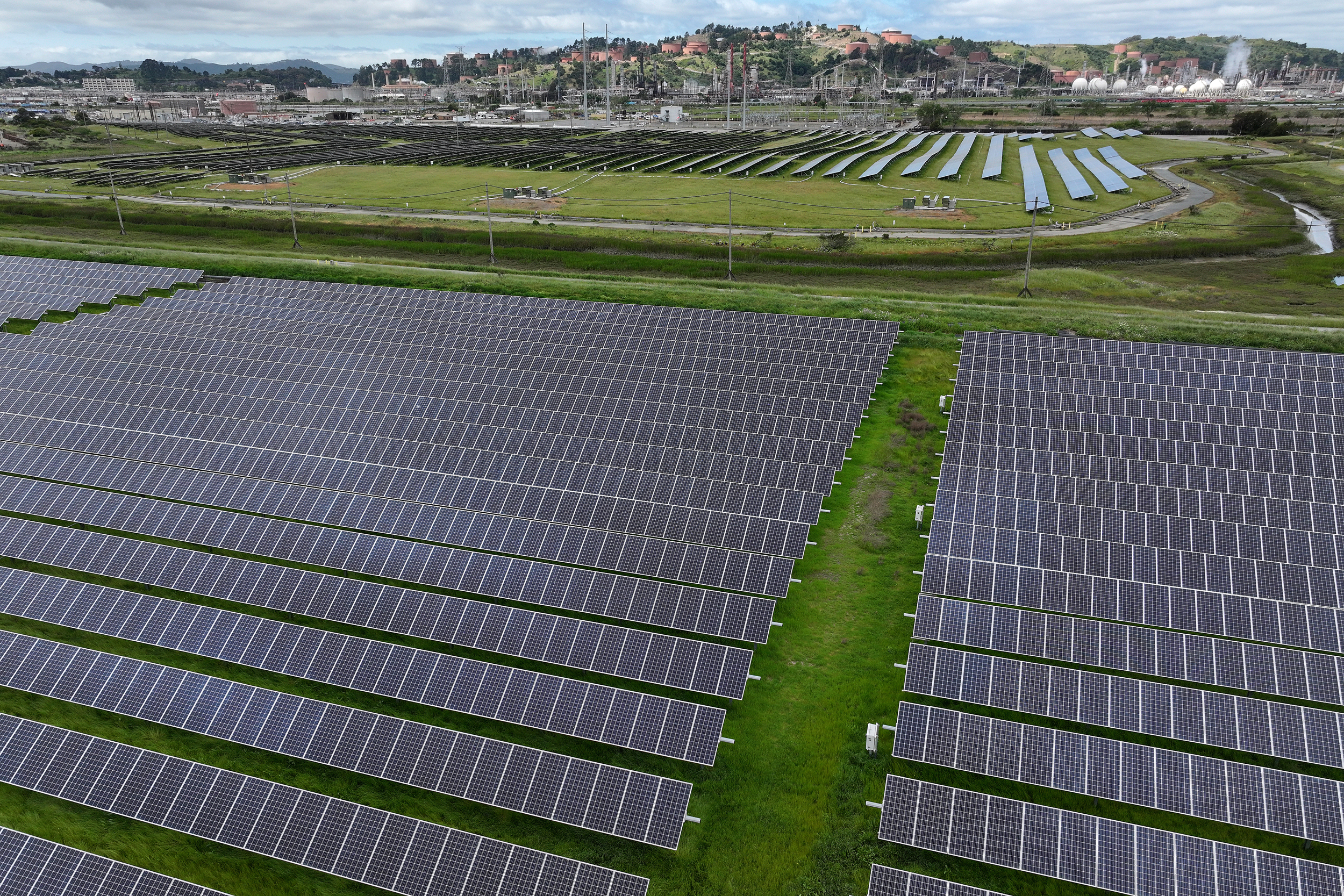 An aerial view of the MCE Solar One utility-scale solar farm on April 25 in Richmond, California. Credit: Justin Sullivan/Getty Images