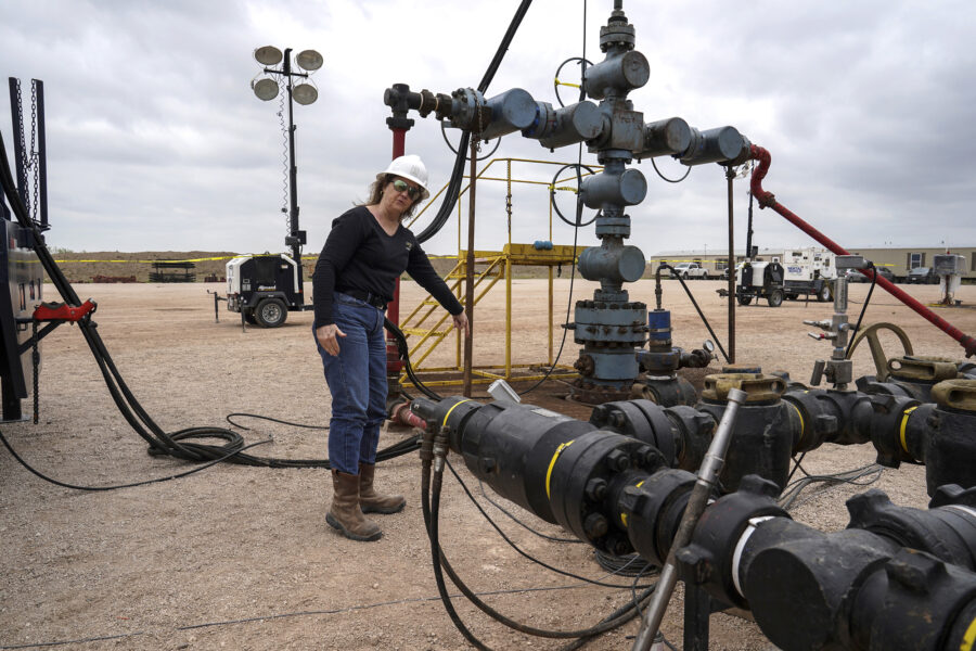 Cindy D. Taff, Chief Executive Officer of Sage Geosystems, explains how they use a well to store energy on March 22, 2023 in Starr County Santa Elena, Texas. The startup is testing storing energy in the ground. Credit: Gabriel Cárdenas/The Texas Tribune